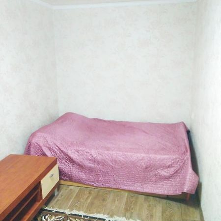 Двухкомнатная Квартира В Центре Okhtyrka Zewnętrze zdjęcie