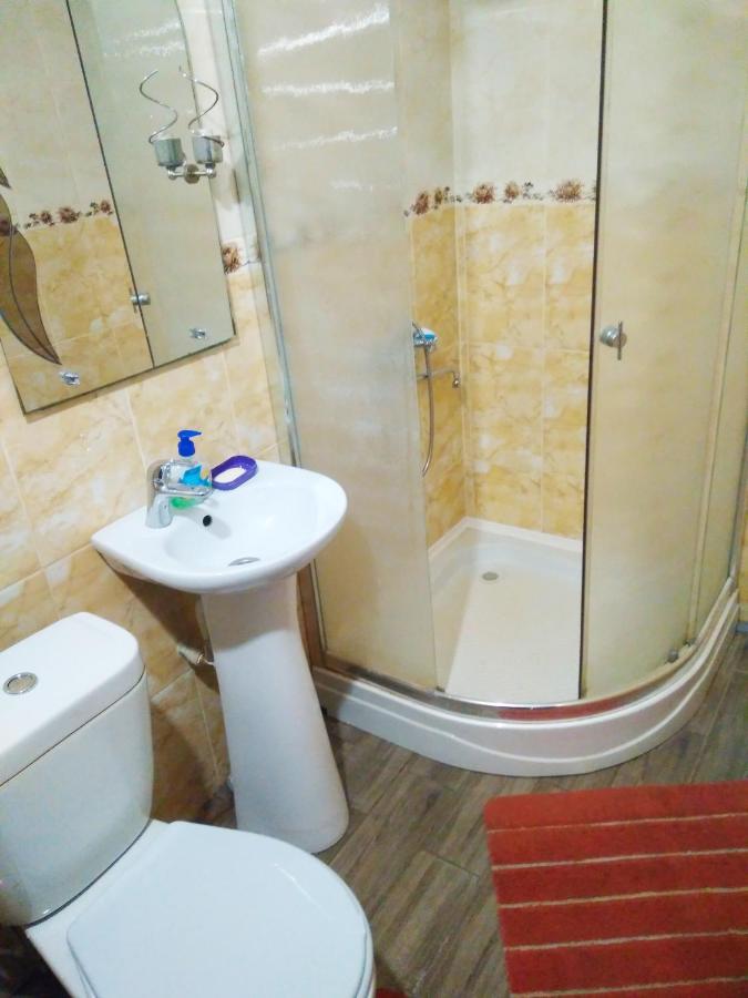 Двухкомнатная Квартира В Центре Okhtyrka Zewnętrze zdjęcie