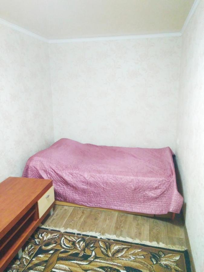 Двухкомнатная Квартира В Центре Okhtyrka Zewnętrze zdjęcie